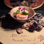 MAISON 8 restaurant - 