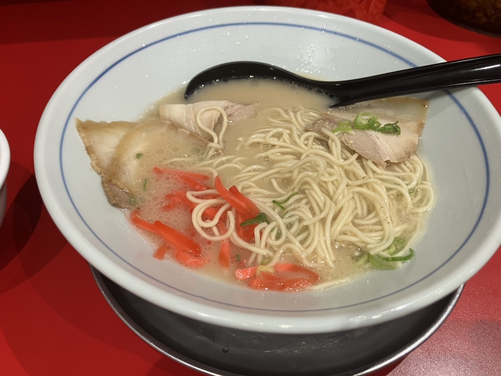 写真 : 本場博多ラーメン せまかっちゃん - 神田/ラーメン | 食べログ
