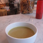 クンバ ドゥ ファラフェル - 豆のスープおいしい！