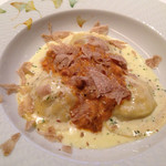 リストランテ 濱崎 - 国産キノコのトルテッリ　イタリア　アルバ産特選白トリュフと共に