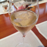 リストランテ 濱崎 - クリュグで乾杯!　至福のひと時。