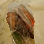 そぶらの森のレストラン - キャラメルバターケーキ　2,100円、ベルギーバタークロワッサン　400円、幸せのショコラ　500円