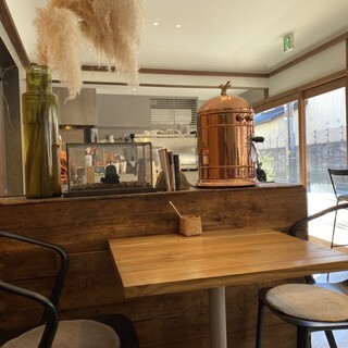 アンゴロカフェ_2