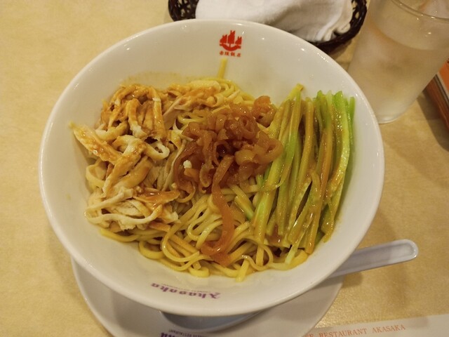 Akasaka Hanten Paresu Saido Biru Ten photo 3