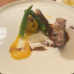 crescita - メインの豚肉