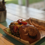 ザ ビーチ バーガー ハウス - 