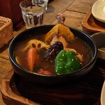 音茶屋 - チキンと野菜のスープカレー