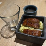 ダイニングルーム バイ ザ ビワコ - ミニミニサイズの可愛いらしげな鰻重でしたYO〜(^^;