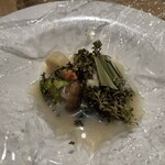 ダイニングルーム バイ ザ ビワコ - 清秋の香、魚介の香草焼き、謎な味わいでし種(･･;)