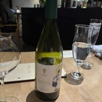 ダイニングルーム バイ ザ ビワコ - ワインは、ティリスマ ワイナリ〜の白ワイン‼︎