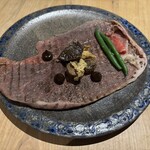 ダイニングルーム バイ ザ ビワコ - 薄っぺらくて巨大なヤツヤケド、斬れネ〜ガンT^T