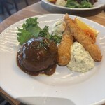 ル バー ラ ヴァン サンカンドゥ アザブ トウキョウ - 