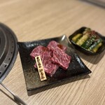 肉ヤキ酒場 ニクノウタゲ - 