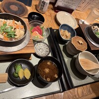 大山鶏と鮮魚 居酒屋 まいか - 