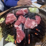 炭火ジンギスカン いい田屋 - ラムステーキ