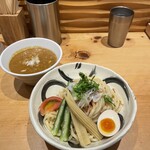 銀座 朧月 - トマトカレーつけ麺1300円