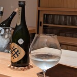伊勢前寿し 神貫 - ヴィソン内で醸造された井村屋さんの純米大吟醸♡
