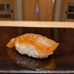 伊勢前寿し 神貫 - 南伊勢産　真鯛べっこう寿司