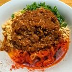 汁なし担々麺 ラーテル - 汁なし担々麺 1,000円
※追い飯 無料