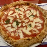 ジーノ ソルビッロ アーティスタ ピッツア ナポレターナ - 