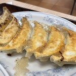 ぎょうざの満洲 - 料理写真: