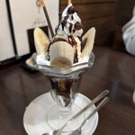 レストラン カマヘイ - チョコレートパフェ 715円（税込）