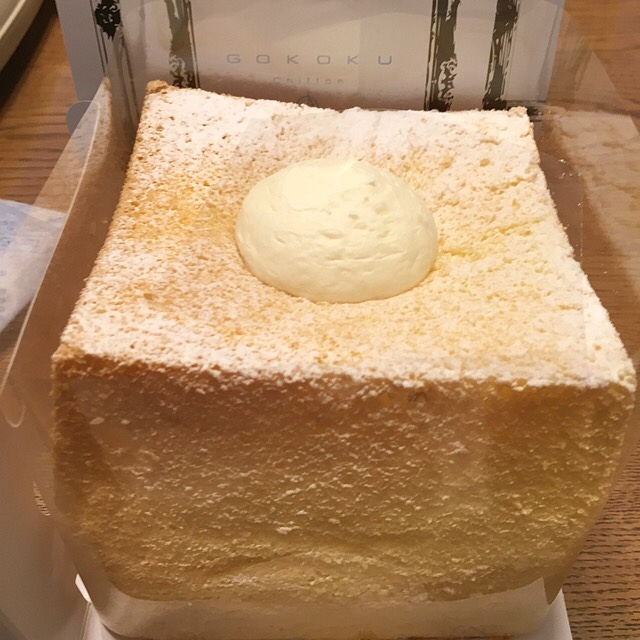 キューブシフォンケーキ By ミズ タマリ Gokoku 大阪難波駅タイムズプレイス店 ゴコク 大阪難波 ケーキ 食べログ