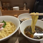 支那蕎麦 澤田 - キリッと美味しいつけ汁につけてぇ〜