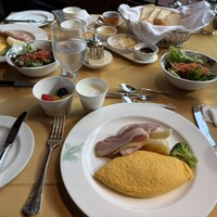 万平ホテル メインダイニングルーム - 