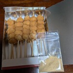 御厨巴屋 - １０本800円
      団子が柔らかめなので、その日のうちに