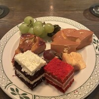ロウリーズ・ザ・プライムリブ 恵比寿ガーデンプレイス店 - デザートバー ロウリーズ・ザ・プライムリブ 恵比寿ガーデンプレイス店 - デザートバー