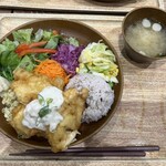 鳥〇食堂×タニタカフェ  - 料理写真: