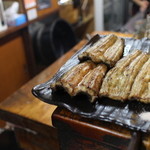 かぶと - 2014/10上から静岡産天然、秋田産天然、養殖