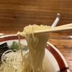 鮎ラーメン - 麺の感じ