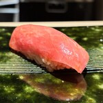 鮨 一永 - 鮪大トロはがし握り