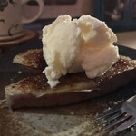 日方珈琲焙煎所 by CAFE SQUARE - 期間限定、焼きいもブリュレ❗️