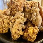 高崎ウルスタ丼 - デカい唐揚げが11個もあります