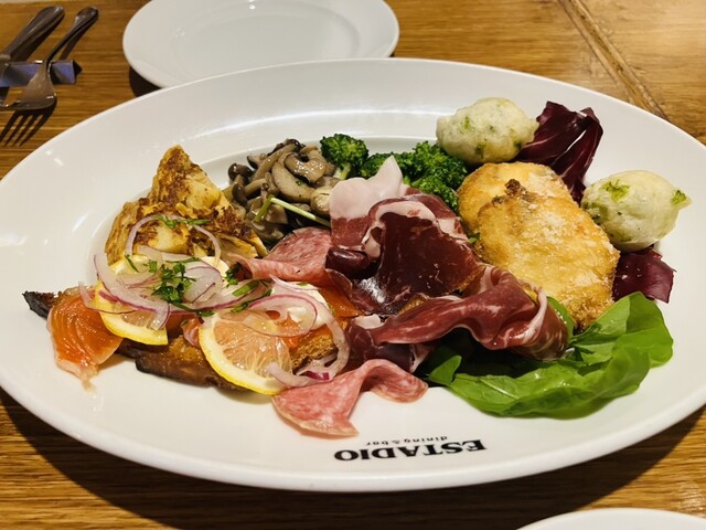 cafe & dining ESTADIO Umeda