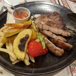 LA BODEGA PARRILLA - 