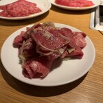 ビーフキッチン - 追加注文したタンの切り落とし　　凍っていた