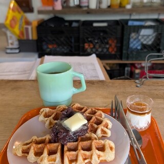 SUNDAY FULLER CAFE_1