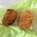 メンチ（左）＆ハムカツ（右）。