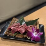 炭火焼肉 ひびの亭 - 