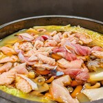小粋料理 鶏ぃん - 地鶏すき焼き鍋