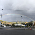新宝来軒 - 食後の虹。大観音と共に