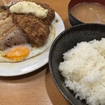 とんかつ八千代 - 