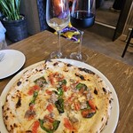 pizzeria pieno - ピエノ＋ワイン