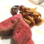 オステリア・オリエーラ - イチボ♪きのこのソテーを添えて