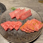 牛に金棒 - お肉三種盛り