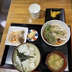 博多ごまさば屋 - ごまさば丼定食（＋サバの南蛮漬けと貝柱）　